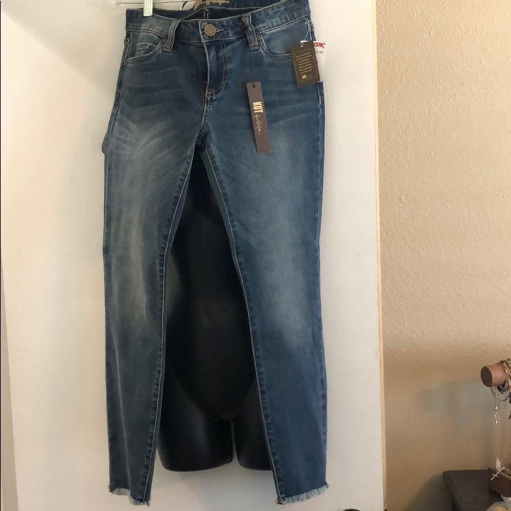 Kut from the Kloth ankle skinny jeans.